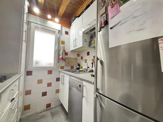 Acogedor DÚPLEX de 2 DORMITORIOS y 2 BAÑOS — 11