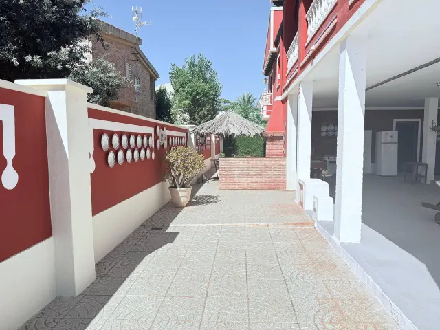 Espectacular chalet en Dehesa de Campoamor con piscina privada a 5 minutos andandoa la playa. — 29
