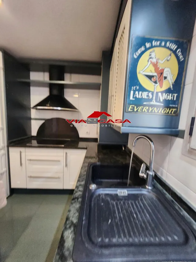 Alquiler de piso en Chamberi en Terraza, 3 habitaciones, — 8