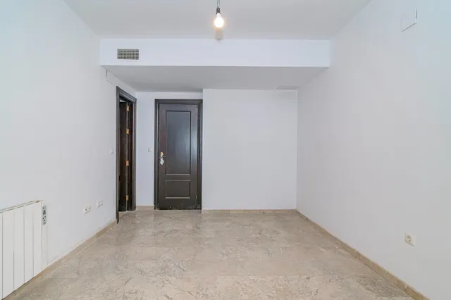 Piso centrico en La Zubia — 27