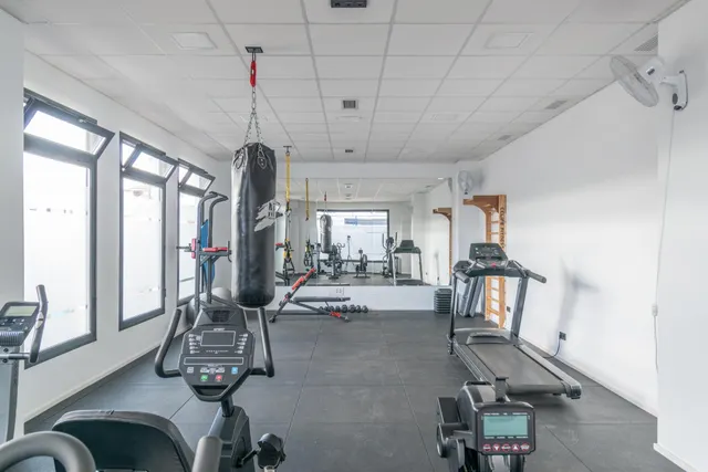 Exclusiva vivienda en Residencial Nevada ! Urbanización de LUJO junto al Centro Comercial Nevada — 36