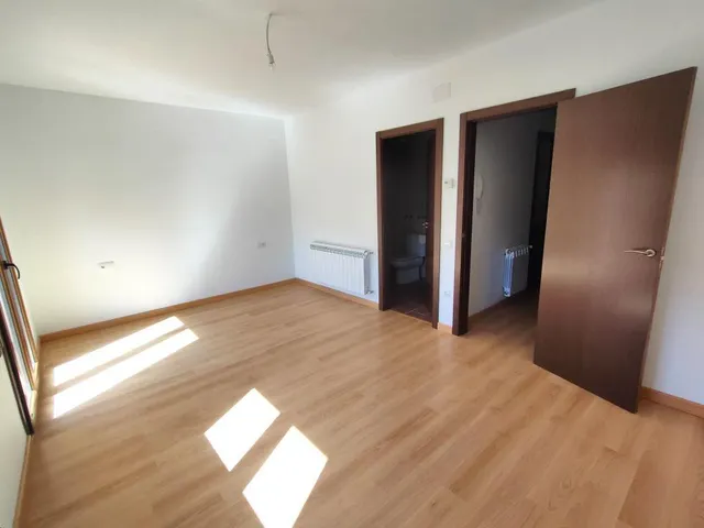 Casa 3 habitaciones 267m² en venta - AVDA. PARRIZAL — 20