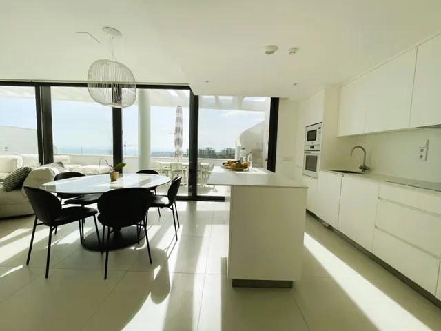 En venta: Espectacular ático de 2 dormitorios con jacuzzi privado y licencia de alquiler vacacional en Higuerón West, Costa del Sol — 37