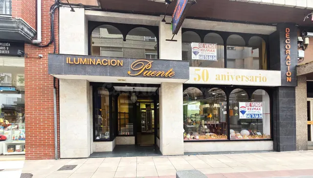 Local Comercial Calle Consolación acondicionando para comerc