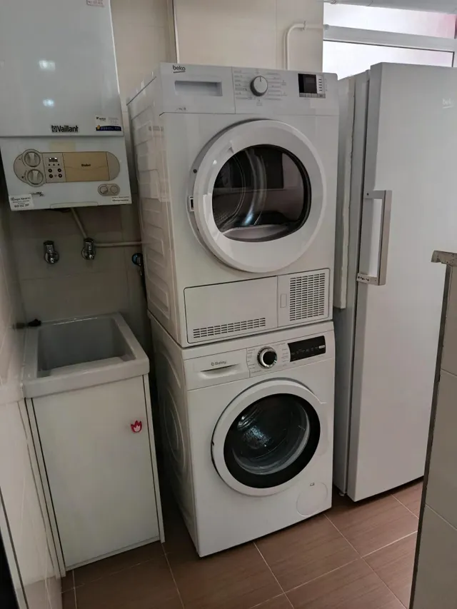 Se vende precioso y coqueto piso de 2 dormt. 1 baño, garaje y trastero en chinchilla — 26