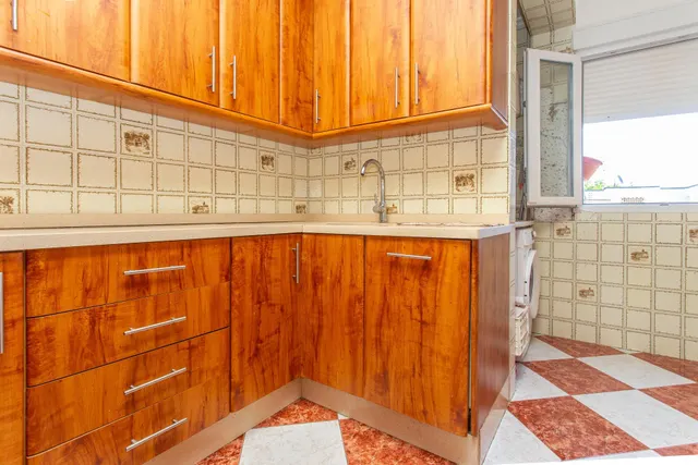 Estupendo piso con ascensor en zona san benito — 18