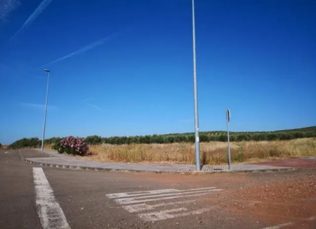 23 parcelas de suelo industrial en Carboneros (Jaén) — 7