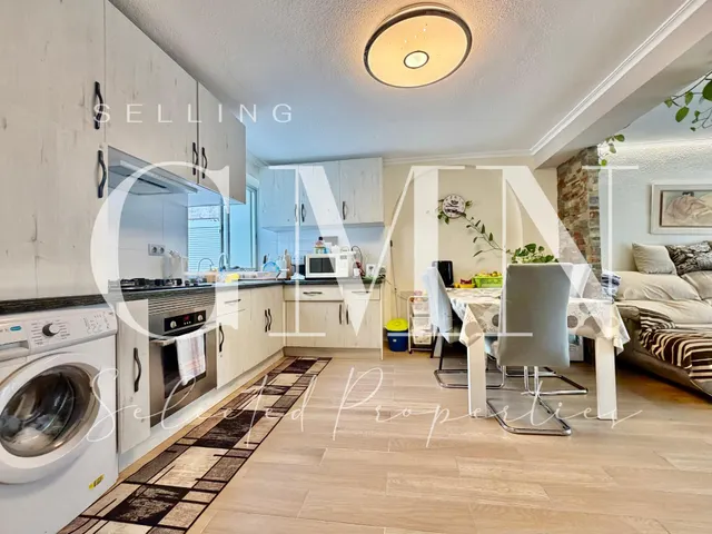 Piso 3 habitaciones 81m² en venta - Casco Antiguo — 7