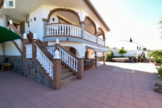 Espectacular chalet de lujo en El Puntal — 17
