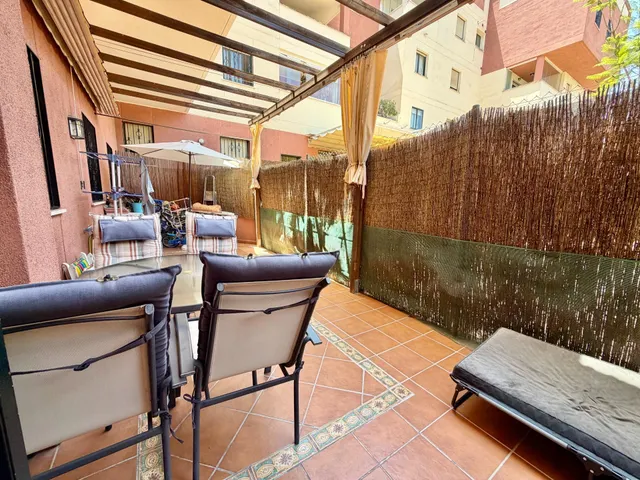 BAJO DE 3 DORMITORIOS CON TERRAZA DE 25 M2, PATIO, GARAJE, TRASTERO Y PISCINA EN MARÍA LA JUDÍA — 21