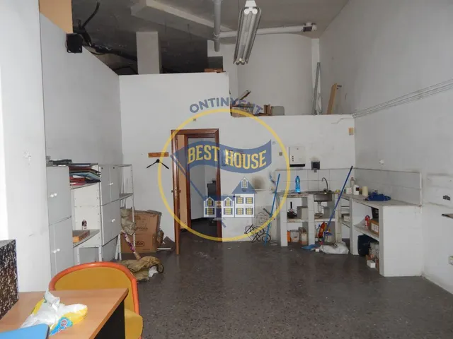 ¡¡OPORTUNIDAD!! LOCAL COMERCIAL EN ZONA TRANSITADA — 13