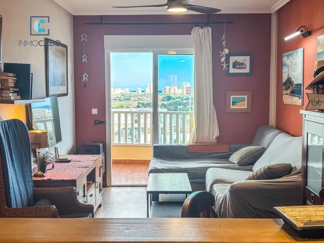 Apartamento con vistas al mar y la montaña en Cala Flores — 8