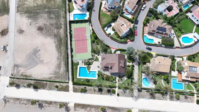 Excepcional villa en primera línea del Mediterráneo, a 15 minutos de Valencia — 6