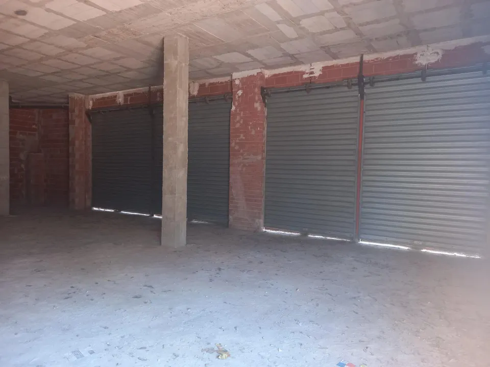 SE VENDE LOCAL