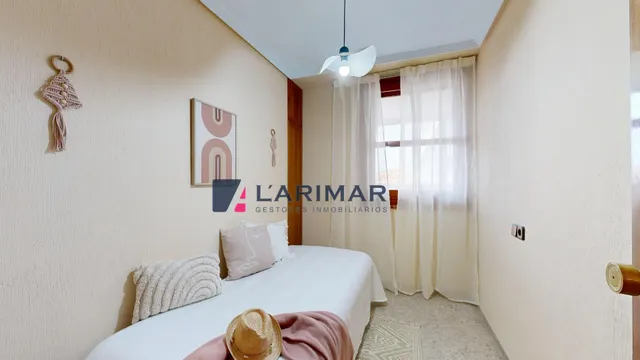 AMPLIA VIVIENDA CON GRAN TERRAZA, GARAJE Y PISCINA EN VISTAHERMOSA – ALICANTE — 38
