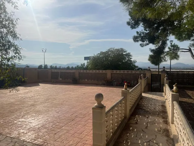 Chalet en Orito en urbanización La Capitana — 9