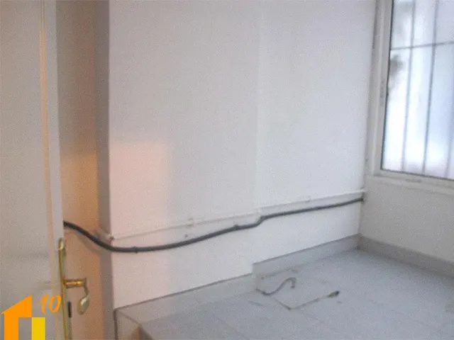 Vivienda en Avd. Arlanzón, zona Hacienda. — 9
