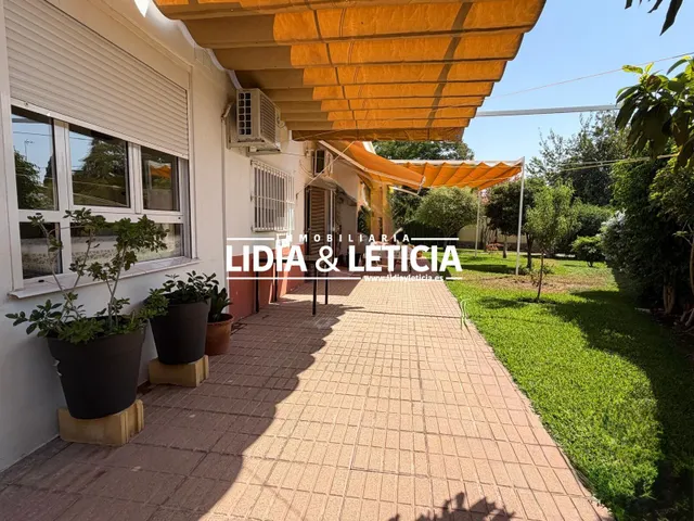 Fantástico Chalet en una sola planta — 50