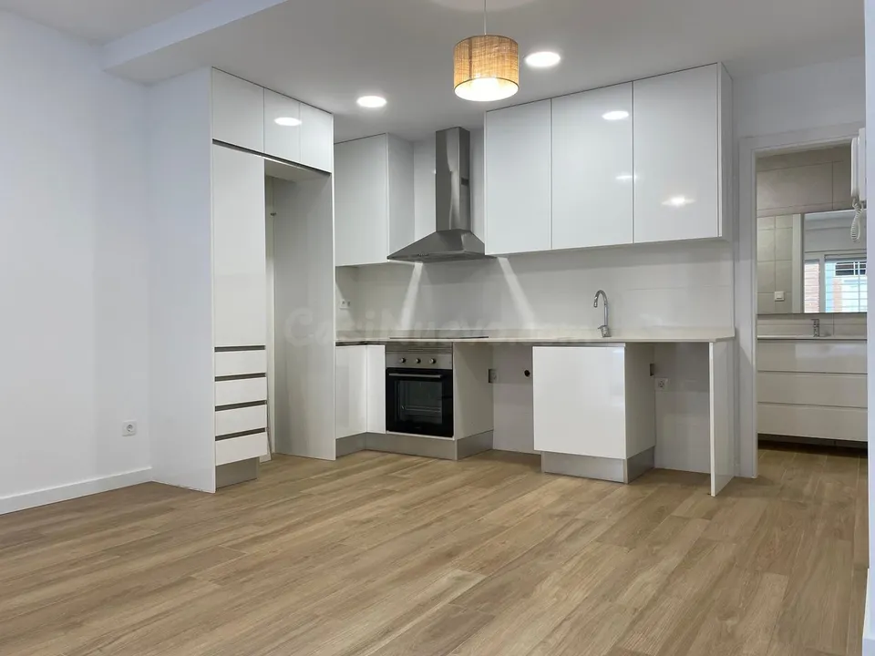 EN VENTA, VIVIENDA ALQUILADA CON RENTABILIDAD EN ALDAIA