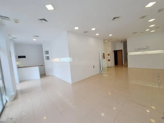 LOCAL COMERCIAL EN ALQUILER EN ZONA AYUNTAMIENTO