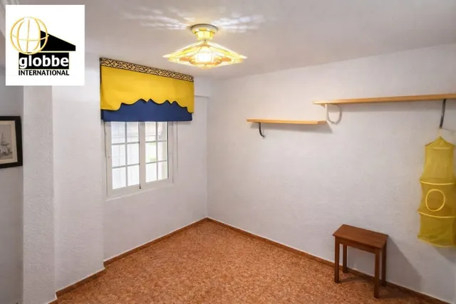 Moderno Piso Reformado en la Vibrante Zona de San Andrés, Málaga — 13