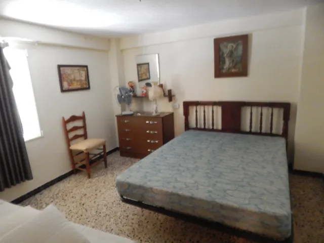CASA DE CAMPO CON TERRENO URBANIZABLE EN ONTINYENT. — 11