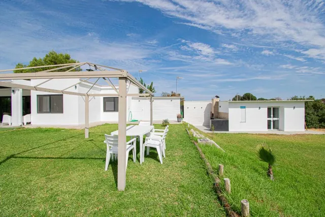 Precioso chalet independiente en Sanlúcar La Mayor con Licencia VUT — 24