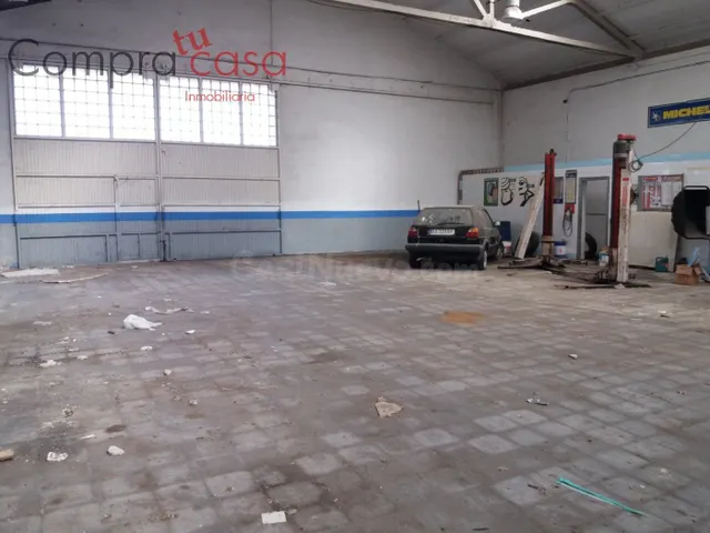ALQUILER-NAVE CON CAMPA-CANTALEJO-SEGOVIA - foto 3