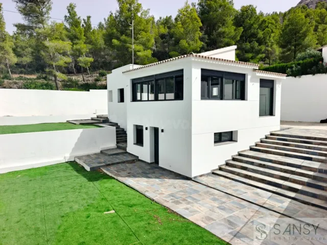 Casa-Chalet en Venta en Denia Alicante — 2