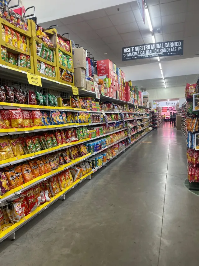 Gran nave comercial en alquiler de 5.500 m2 con 145 plazas de parking privado en Móstoles — 8