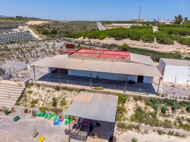 SE VENDE FINCA RÚSTICA DE 27.000 m Los Montesinos — 47