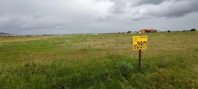 Terreno rural de 24000m2 en Sierra de Fuentes
