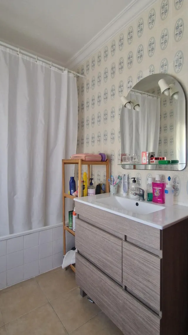 Piso en venta situado en la zona de Icovesa. — 12