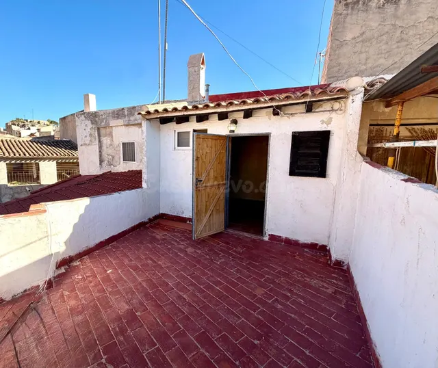 CASA INDEPENDIENTE DE  3 PLANTAS EN ABANILLA — 2