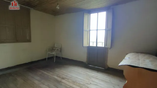 CASA PARA REFORMAR EN SAN CRISTOVO DE CEA — 11