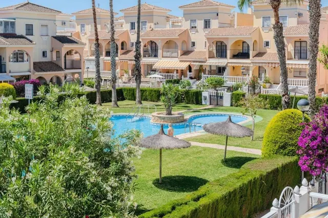 Adosado 3 habitaciones 98m² en venta - Punta Prima — 25