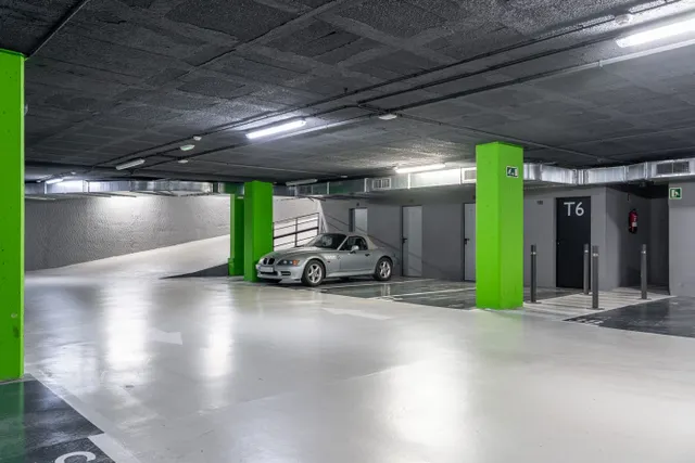 Parking en alquiler - Eixample — 10