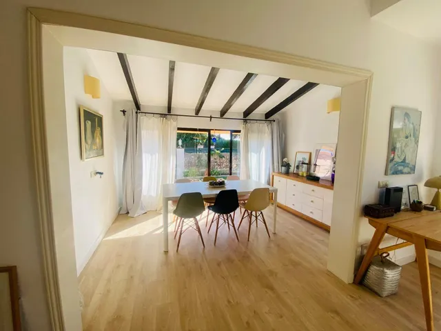 Encantadora casa en Bahia Grande, Llucmajor, con piscina, jardín mediterráneo y terrazas cubiertas — 2