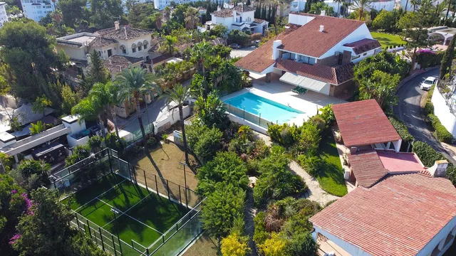 Chalet 7 habitaciones 834m² en venta - Marbella — 15