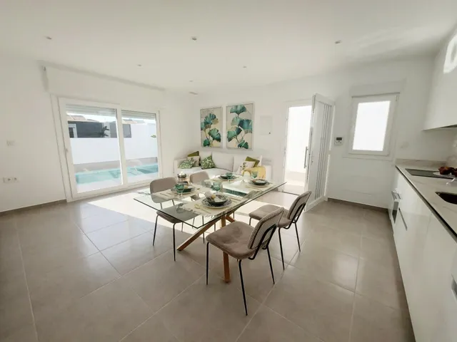 ADOSADO CON PARCELA, GARAJE Y PISCINA PRIVADA EN ROLDAN - TORRE PACHECO !! — 12