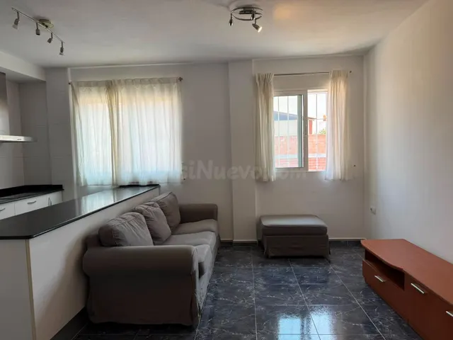 Apartamento de 1 dormitorio con garaje y trastero en Molina  - foto 2