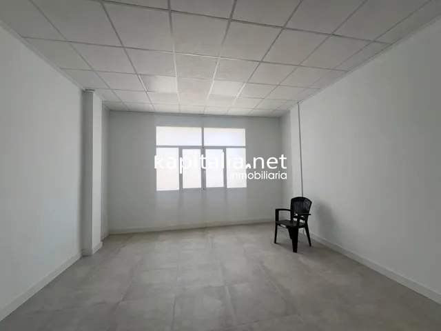 Local a la venta en Ontinyent zona centro — 4