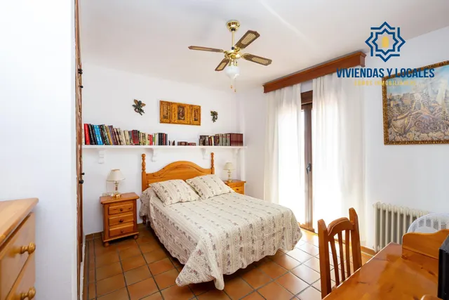 Amplio chalet independiente de 5 dormitorios en la entrada de Ogíjares — 20