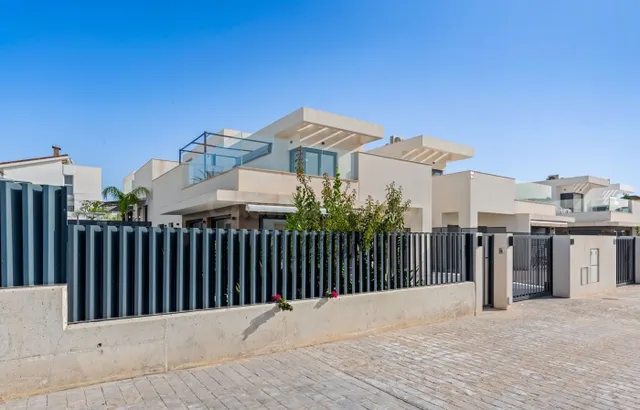 Casa 3 habitaciones 226m² en venta - La marina — 33