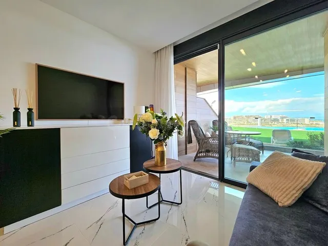 GRAN APARTAMENTO EN GRAN ALACANT: 3 HAB, 2 BAÑOS