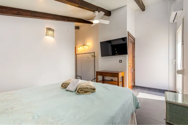 Chalet 6 habitaciones 336m² en venta - Costa del Sol — 38