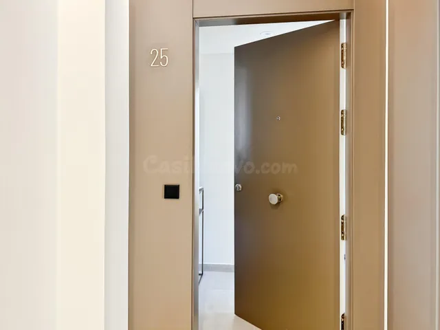 Ático Exclusivo de Lujo con Solárium Privado, 3 Dormitorios, - foto 2