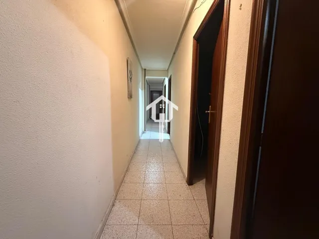 Piso en venta en Alicante, 95m2 , 4 habitaciones, 1 baño, primera planta sin ascensor. zona campoamor — 29