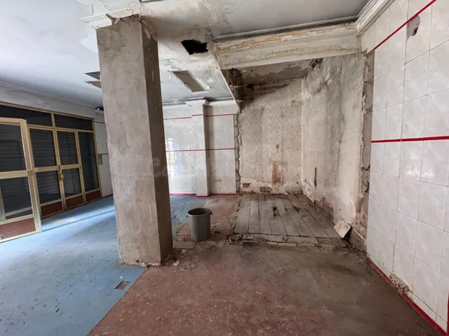 Local comercial en venta en San Juan de Aznalfarache – Barri - foto 2