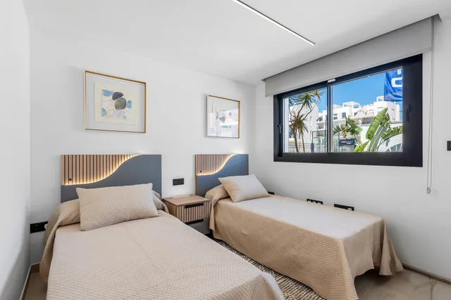 Planta baja 2 habitaciones 85m² en venta - EL RASO — 34